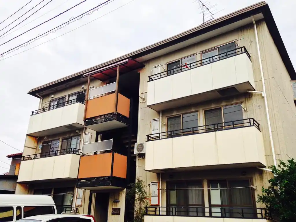 ストラーベ 外観