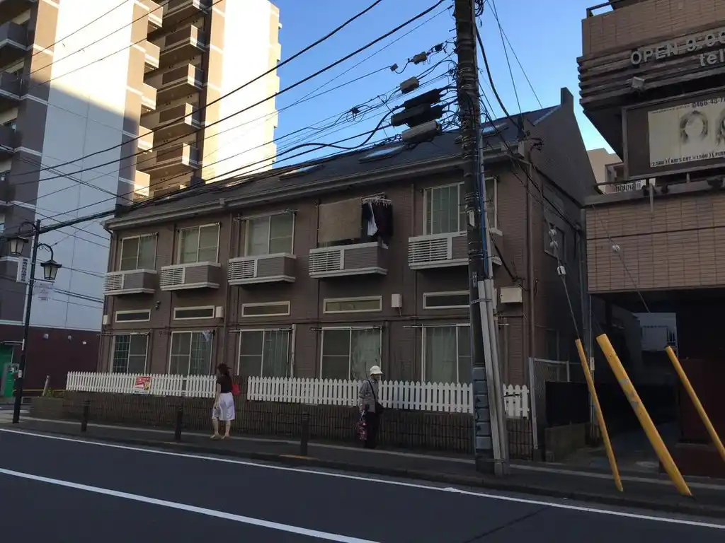 レオパレスボナール湘南台 外観