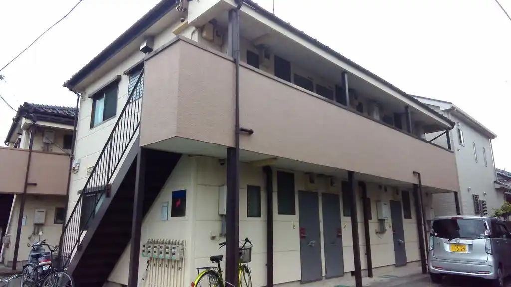 ウイングハウス 外観