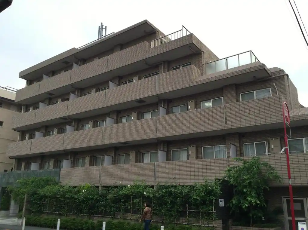 グラーサ上用賀 外観