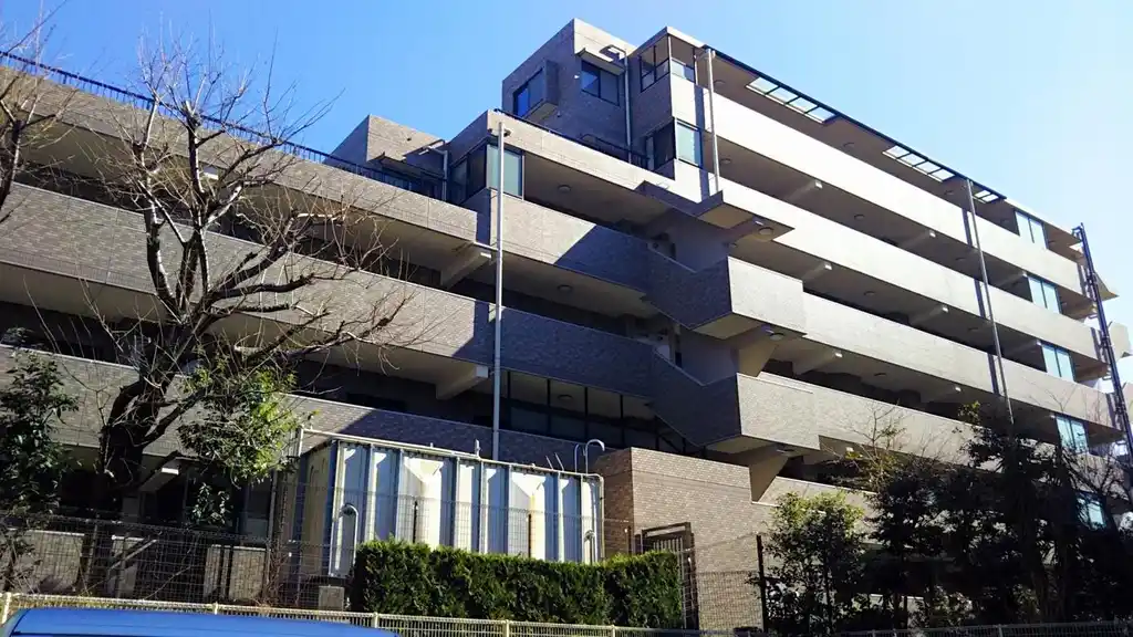 ライオンズマンション鷺沼東 外観