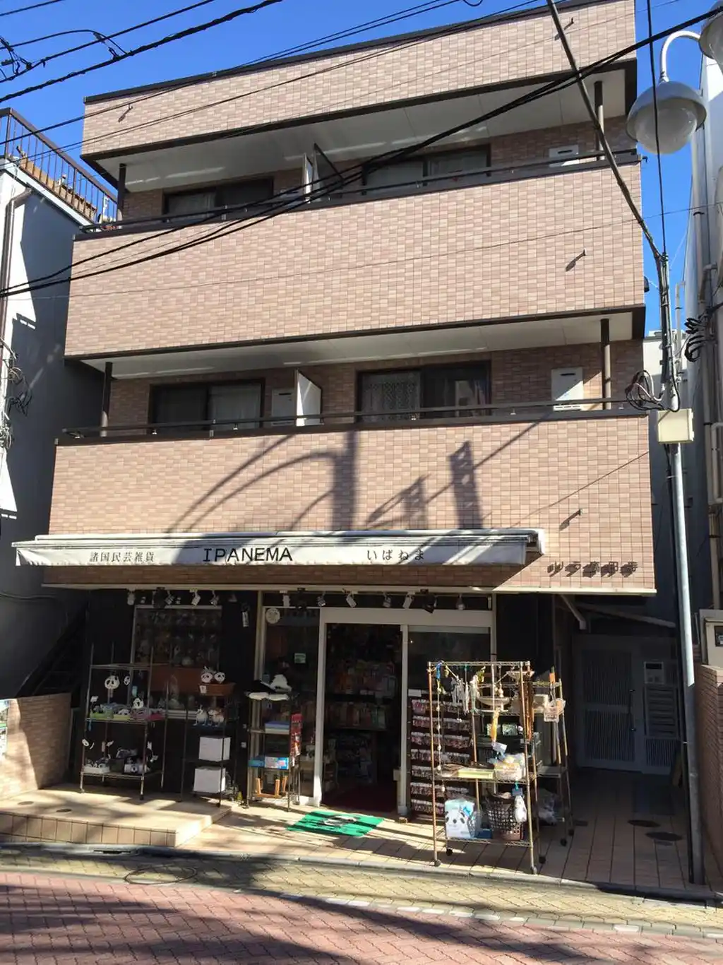 リラ高円寺 外観