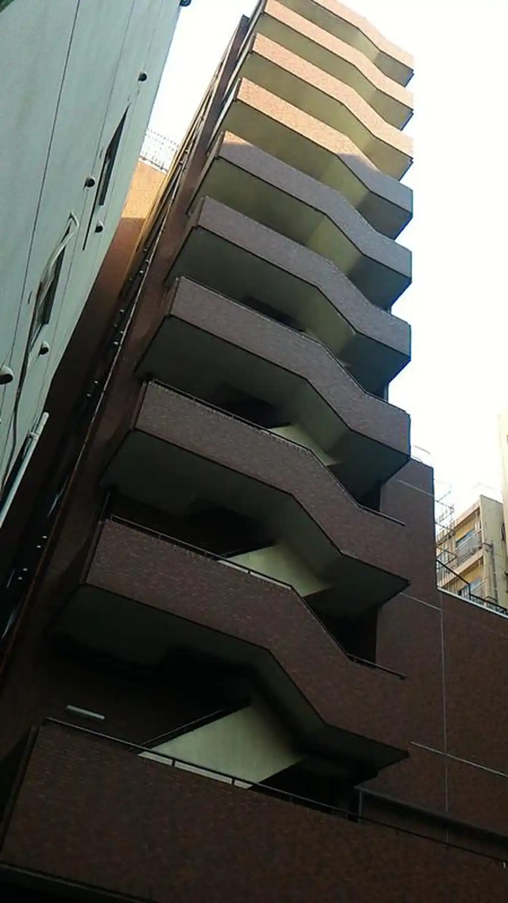 新都心ダイヤモンドマンション 外観