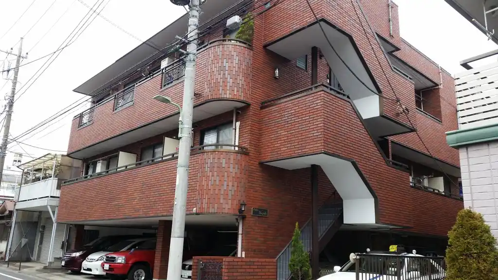 ロワールスズキ 外観