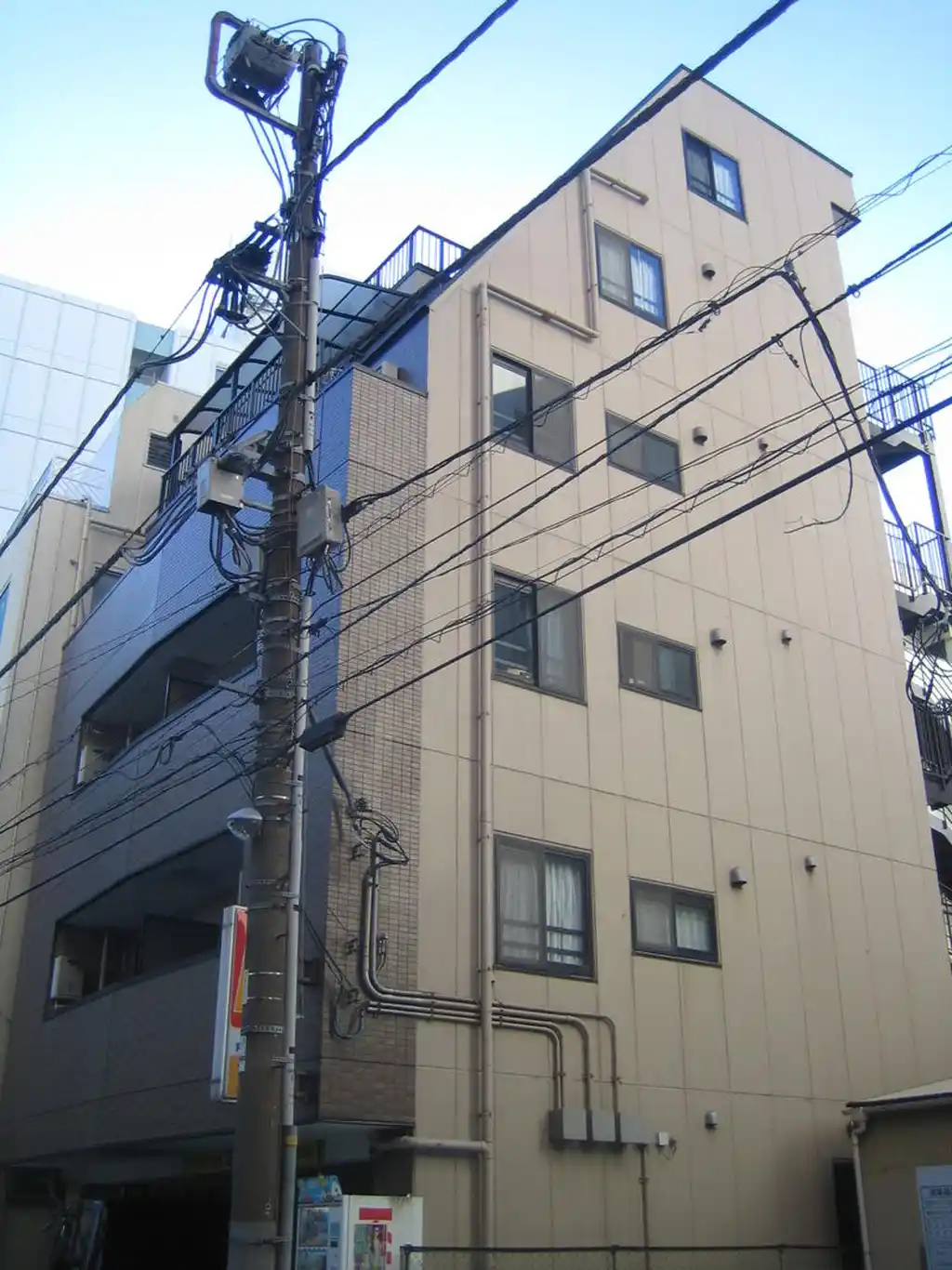Doors伊勢佐木 外観