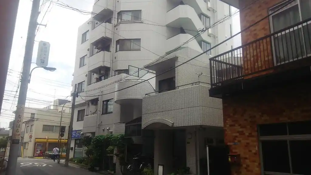 コスモ西落合 外観