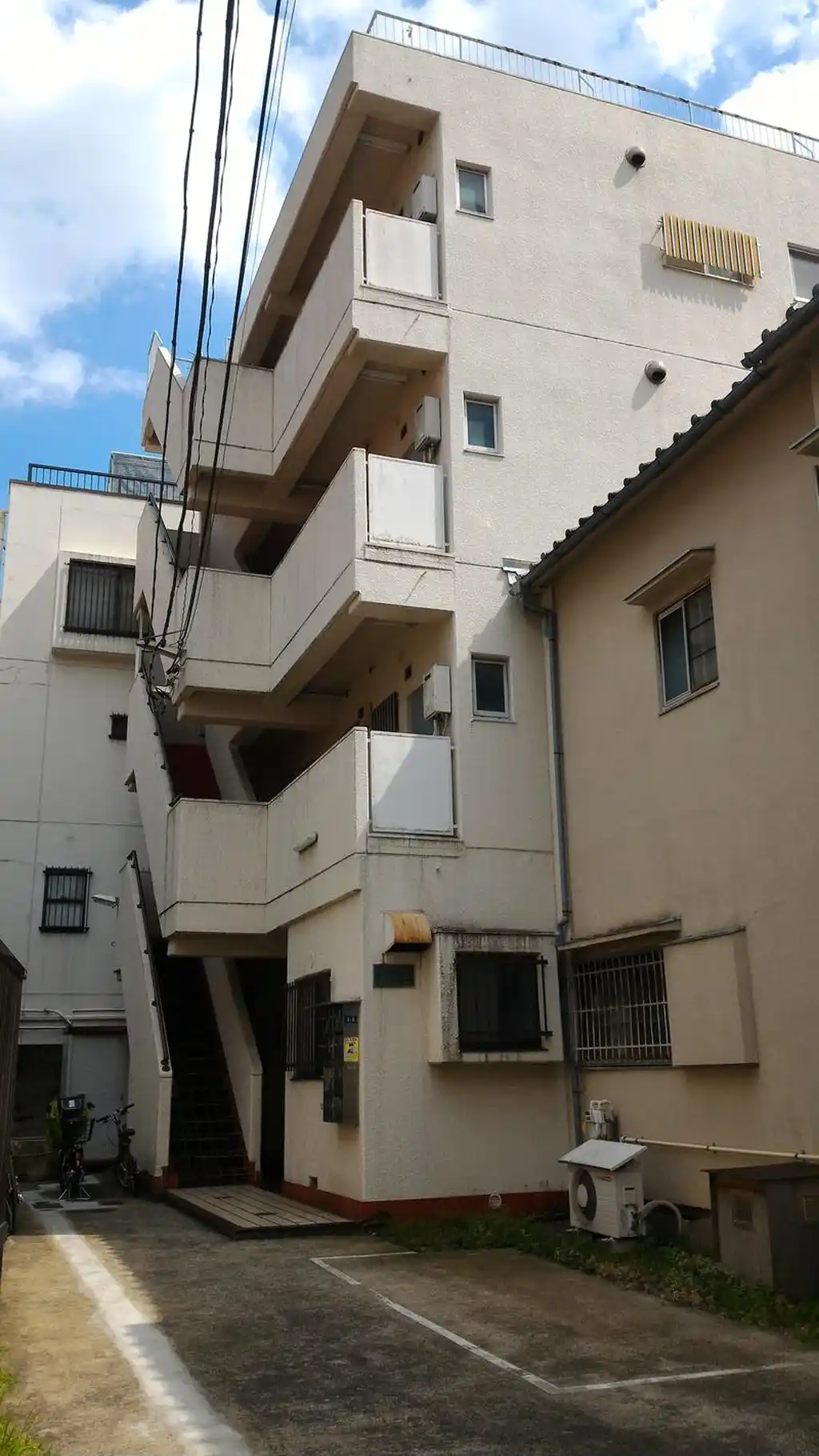 西八グリーンコーポ 外観