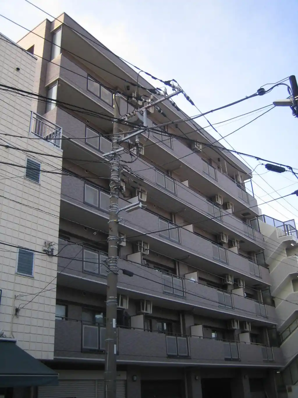 ウェルバレー井土ヶ谷 外観