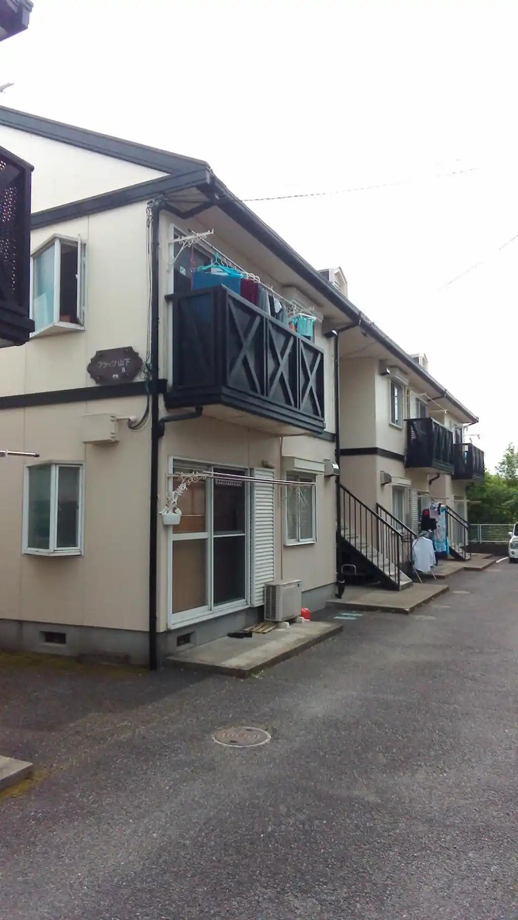 フラッツ山下B 外観