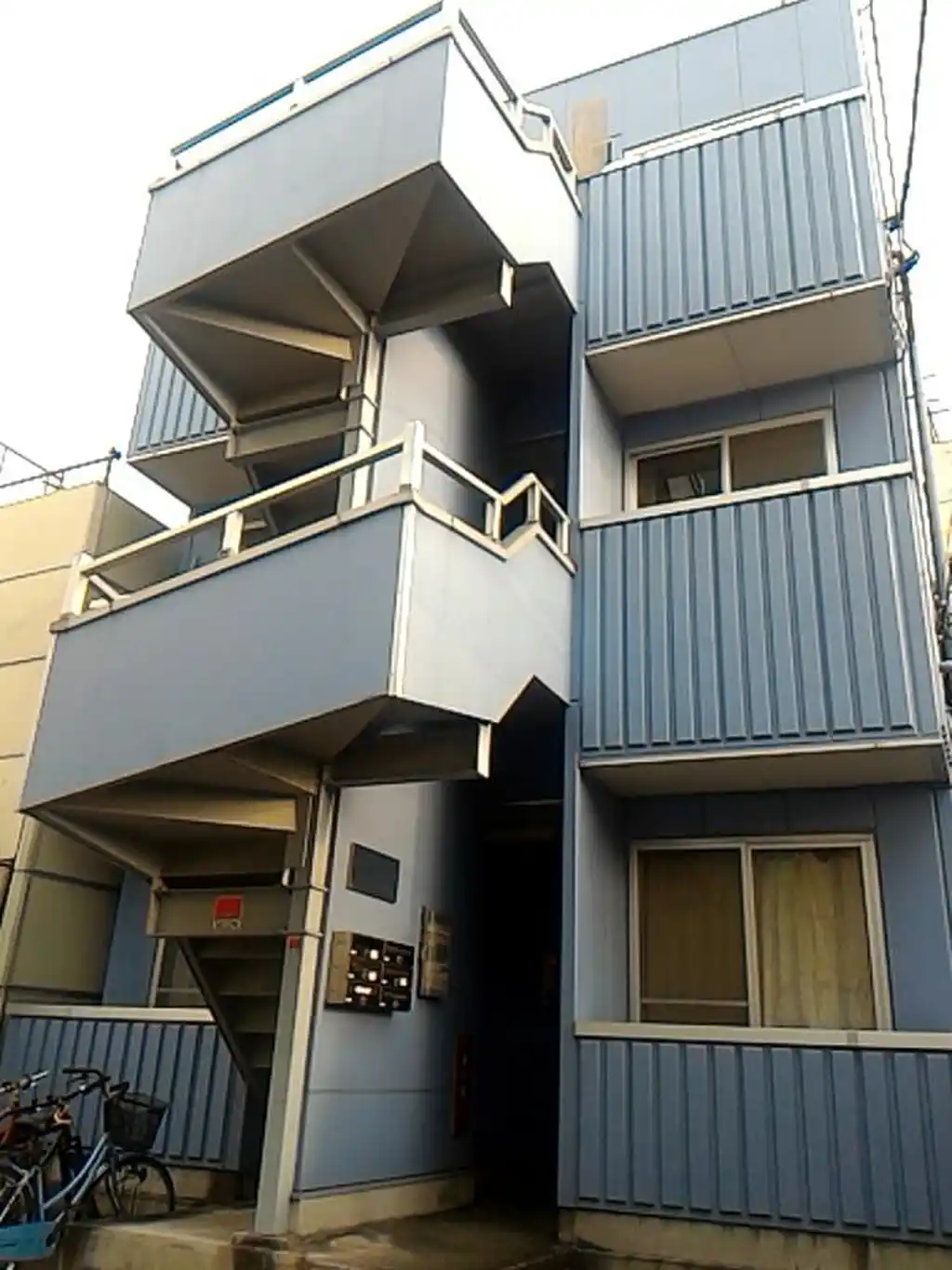 MEW第二マンション 外観
