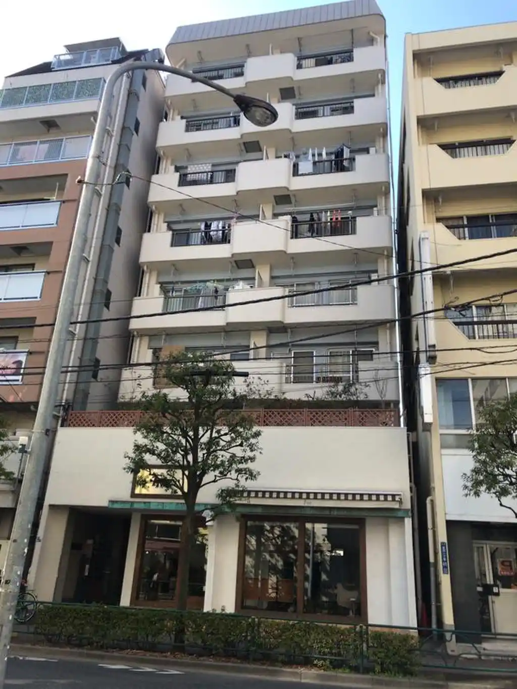 ローヤルマンション 外観