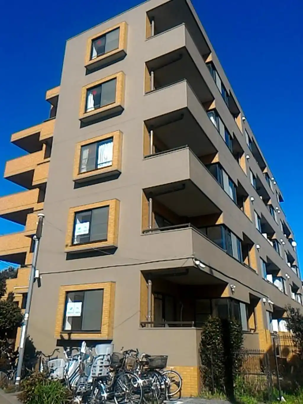 ハイツ大宮宮原 外観