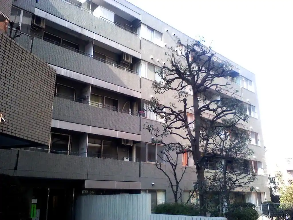 西新宿フォレストアネックス 外観