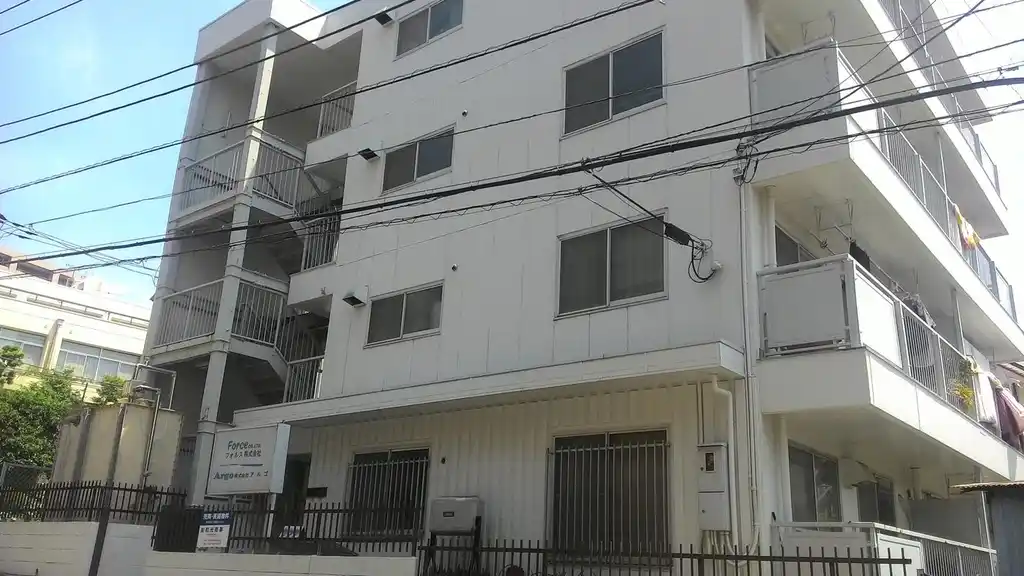 コーポ・メイ 外観