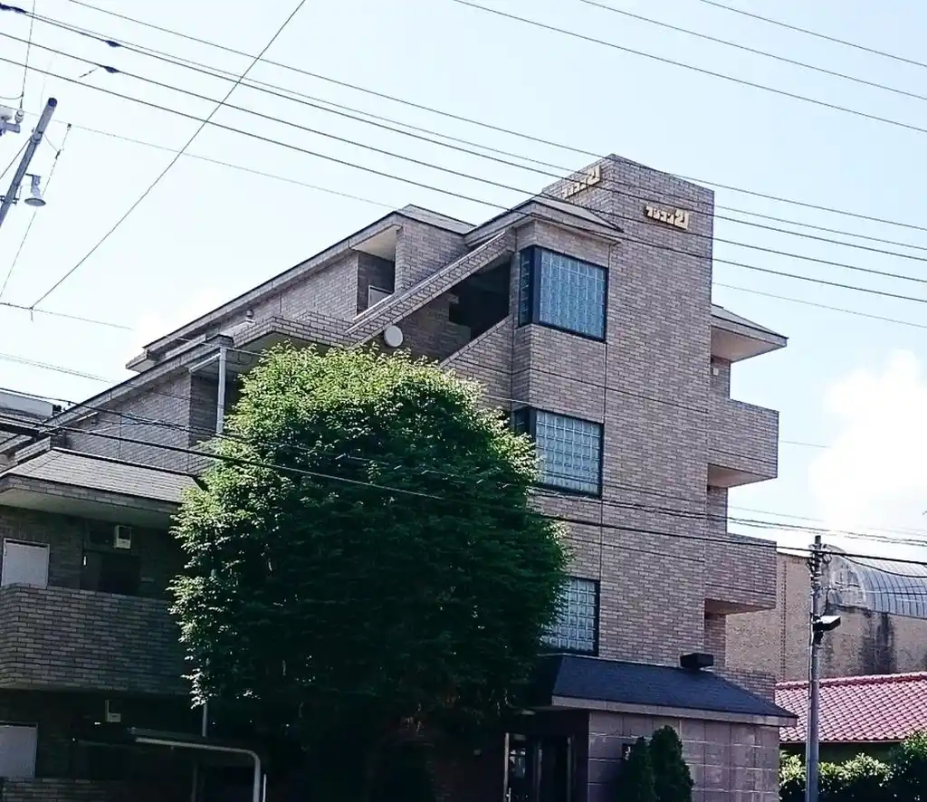 シエロアジュール 外観