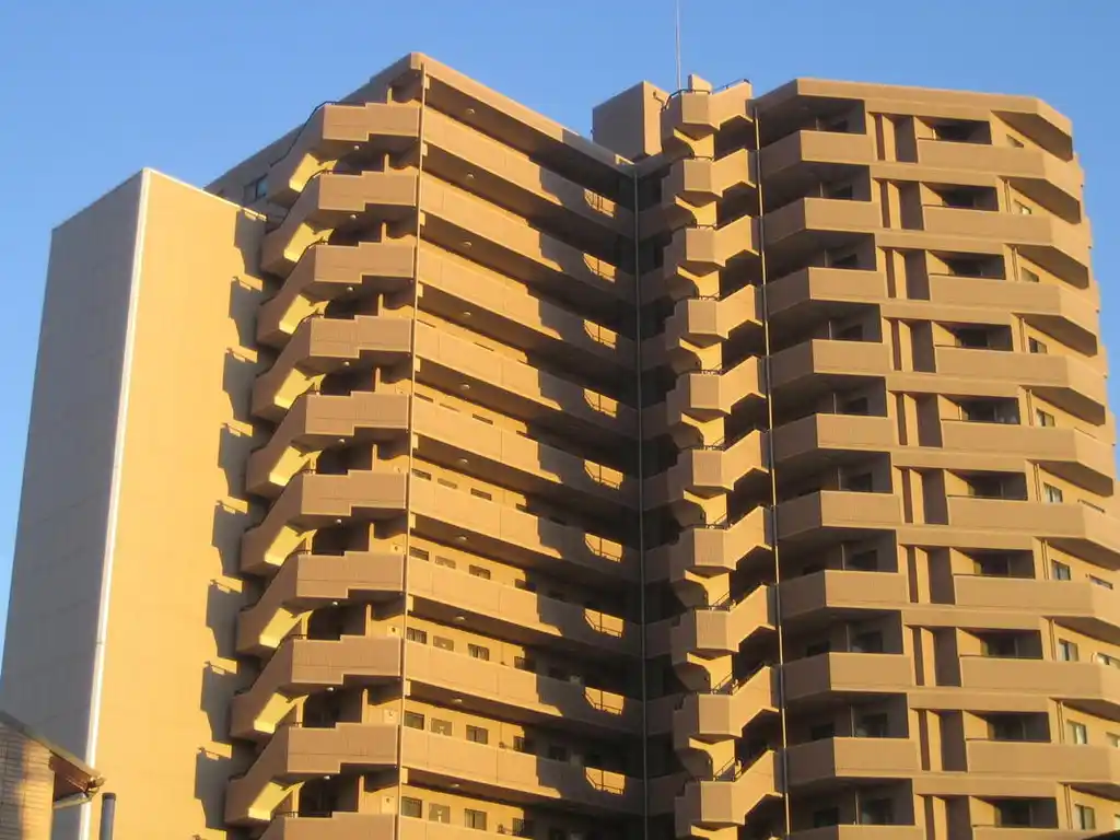 ライオンズプラザ上大岡 外観