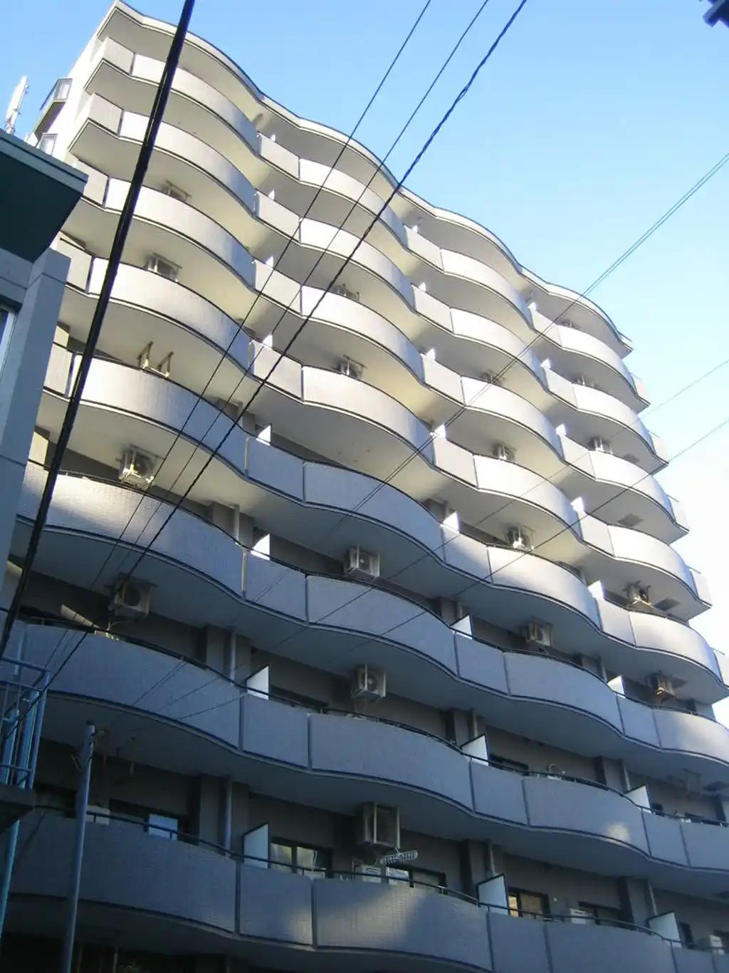 ラウム横浜台町 外観