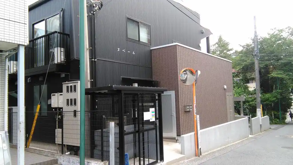 ヌベール 外観