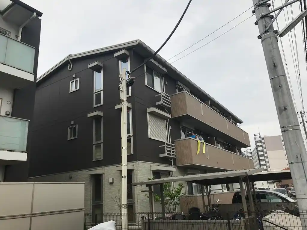 プレジャー 外観