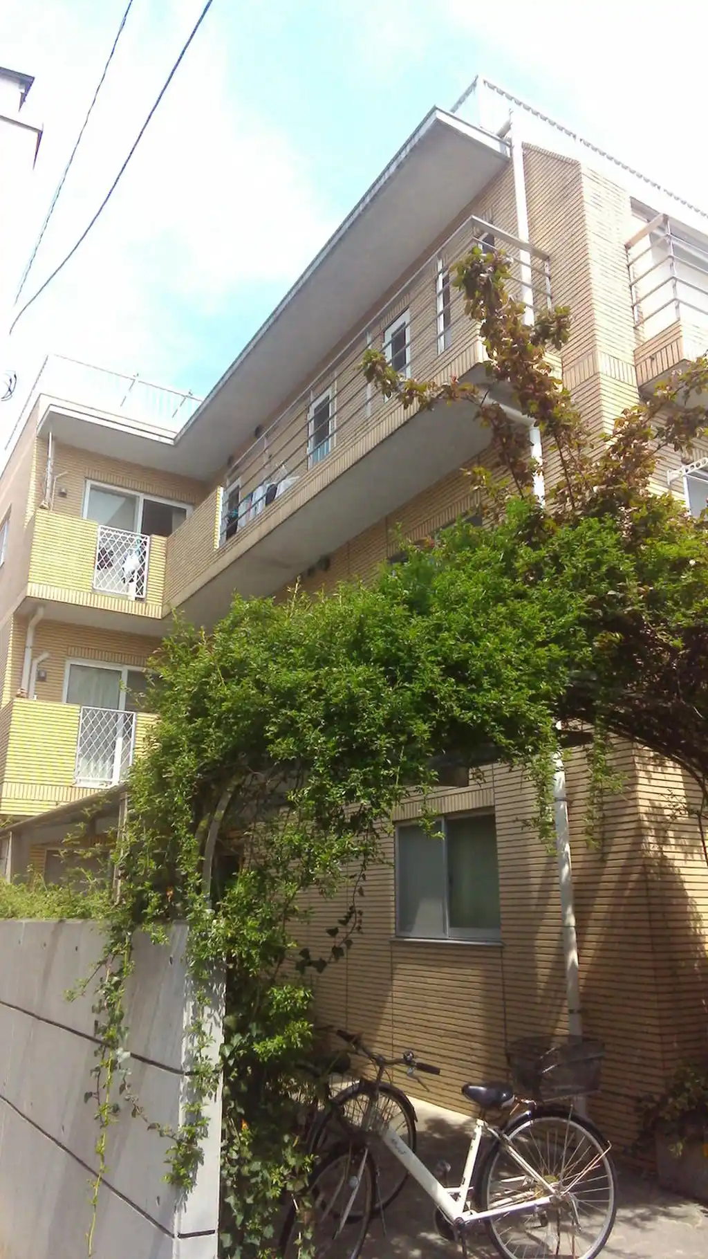 アウルヴィレッジ 外観