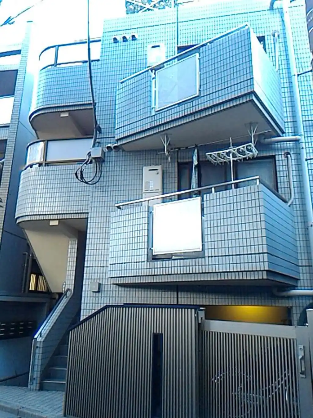 アーバンヒルズ西池 外観