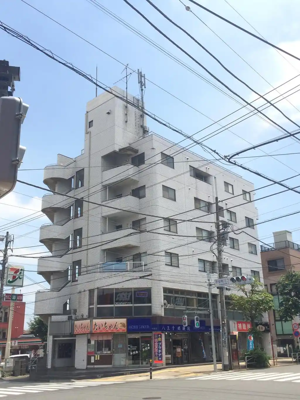 ベルペペビル 外観