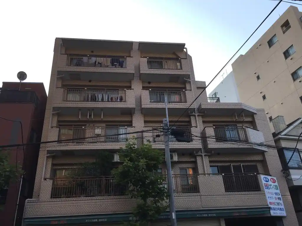 コーポ高の内 外観