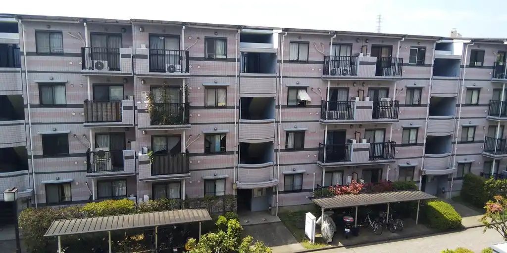 保土ケ谷グリーンタウンC棟 外観