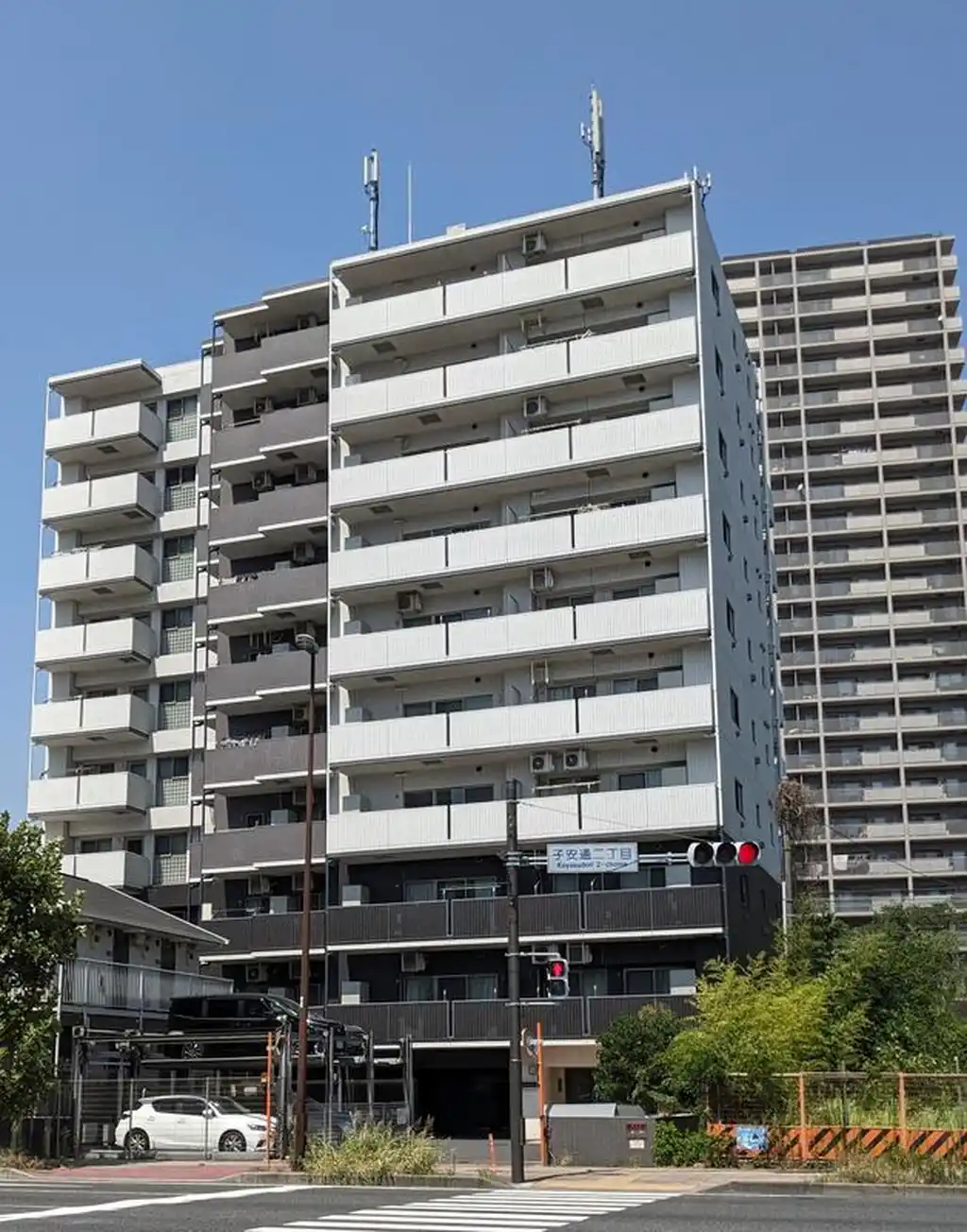 コンフォリア新子安 外観