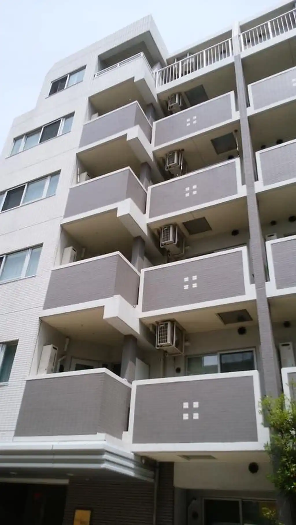 メゾンド島津山 外観