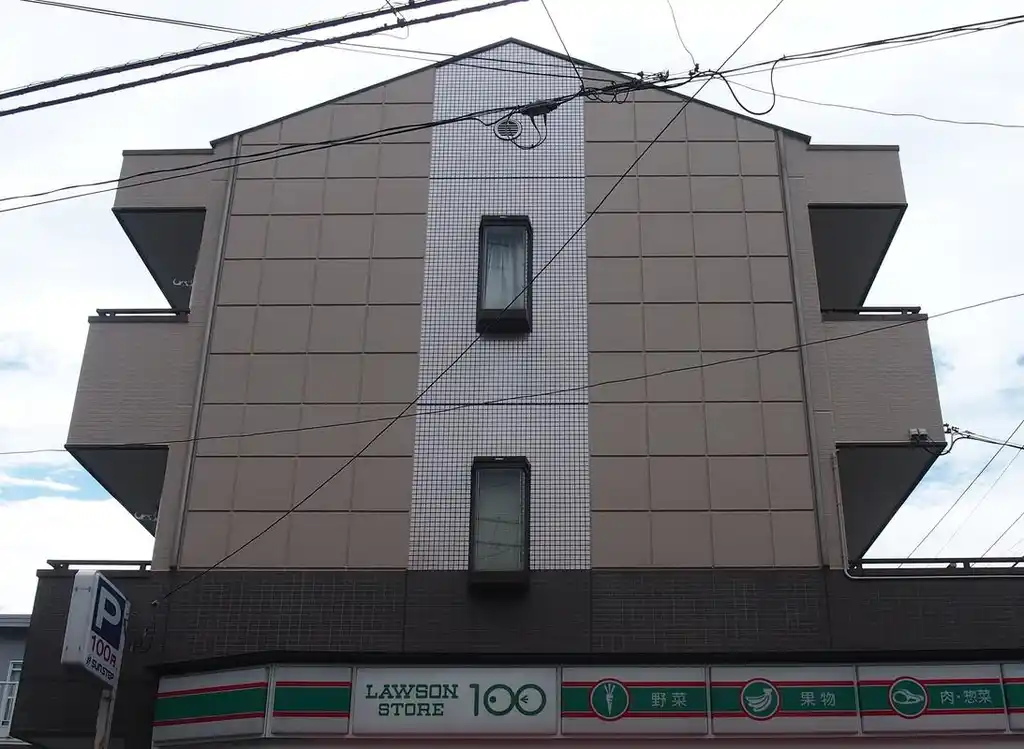 カーサ磯子A 外観