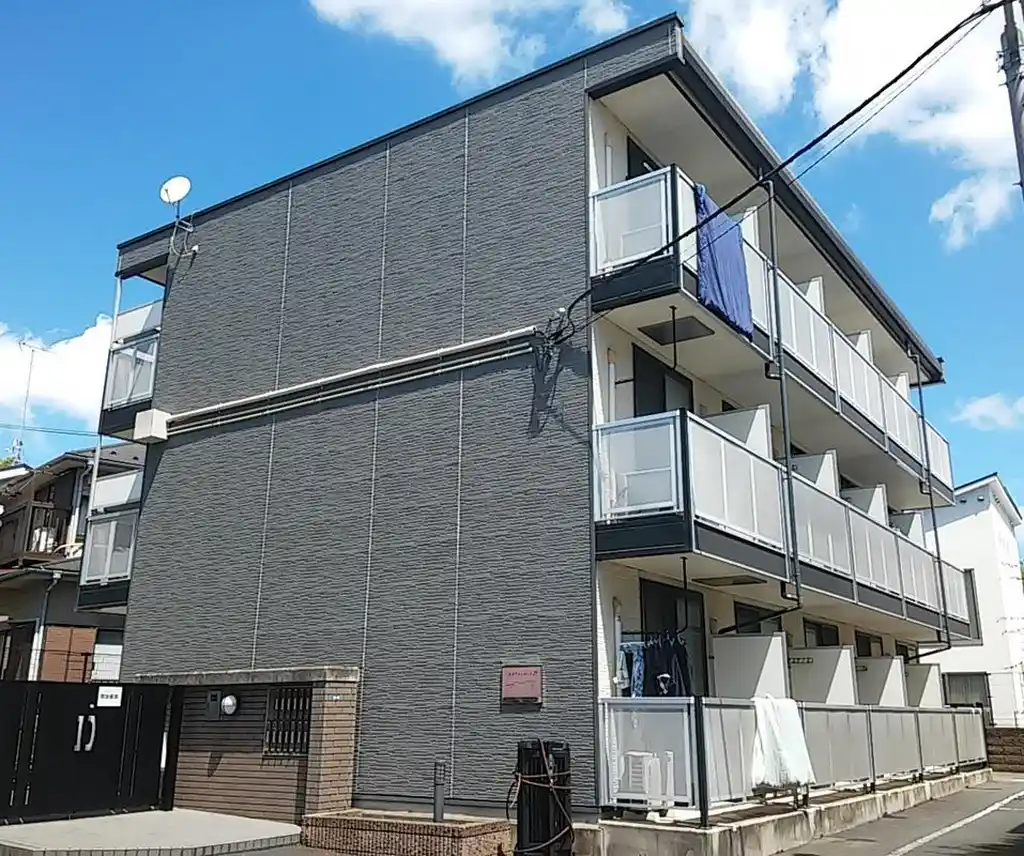 レオパレスパストラル北寺尾II 外観