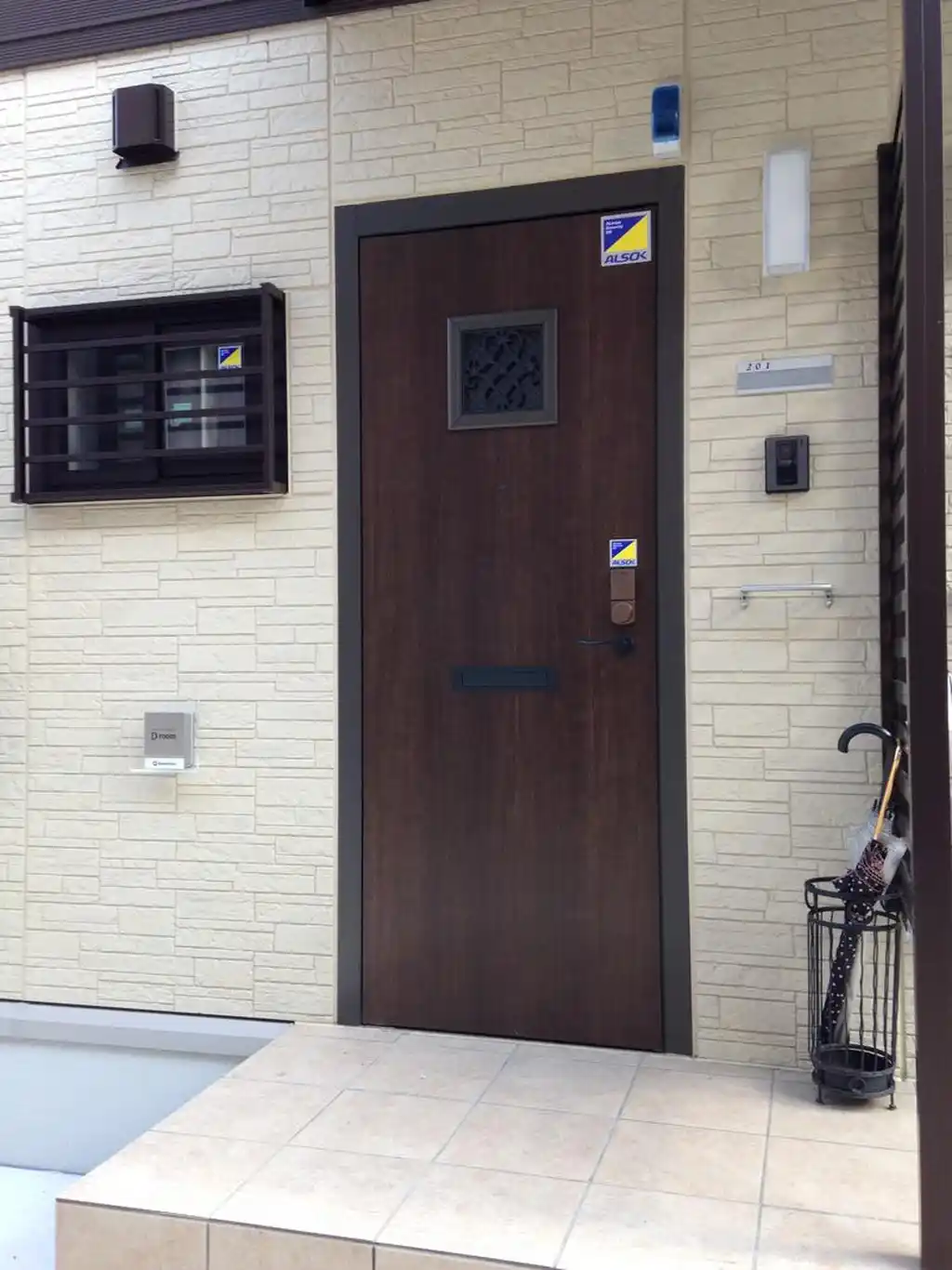吉敷町4丁目D-room 外観