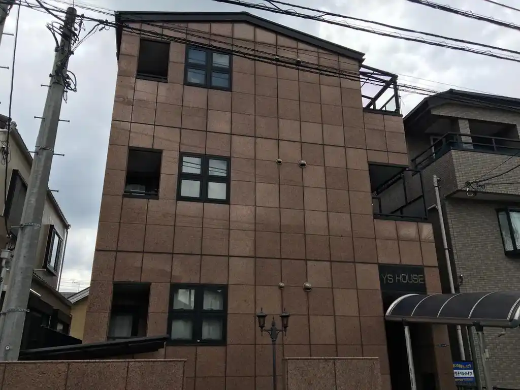 ワイズハウス 外観