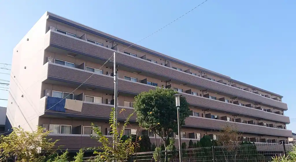 プレール・ドゥーク志村三丁目 外観