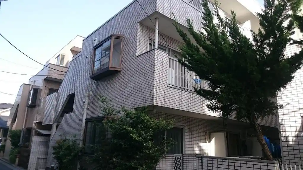 アドバンスVI 外観