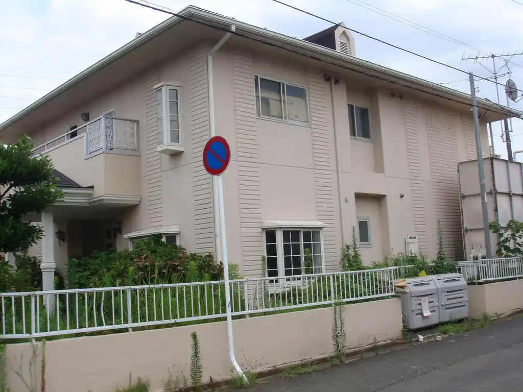 メゾン・ドゥ・シルヴァン 外観