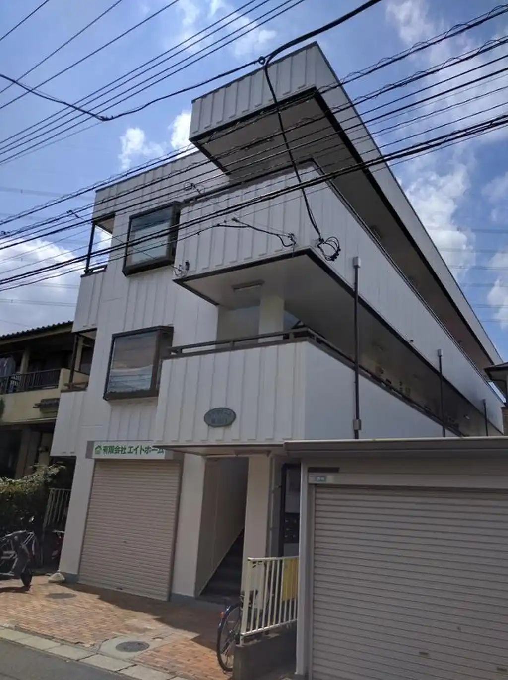 ラデヴィーナ東川口 外観