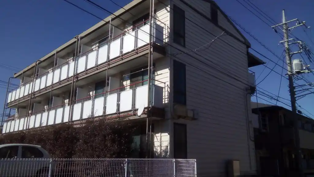 レオパレスクイーンハイツ 外観