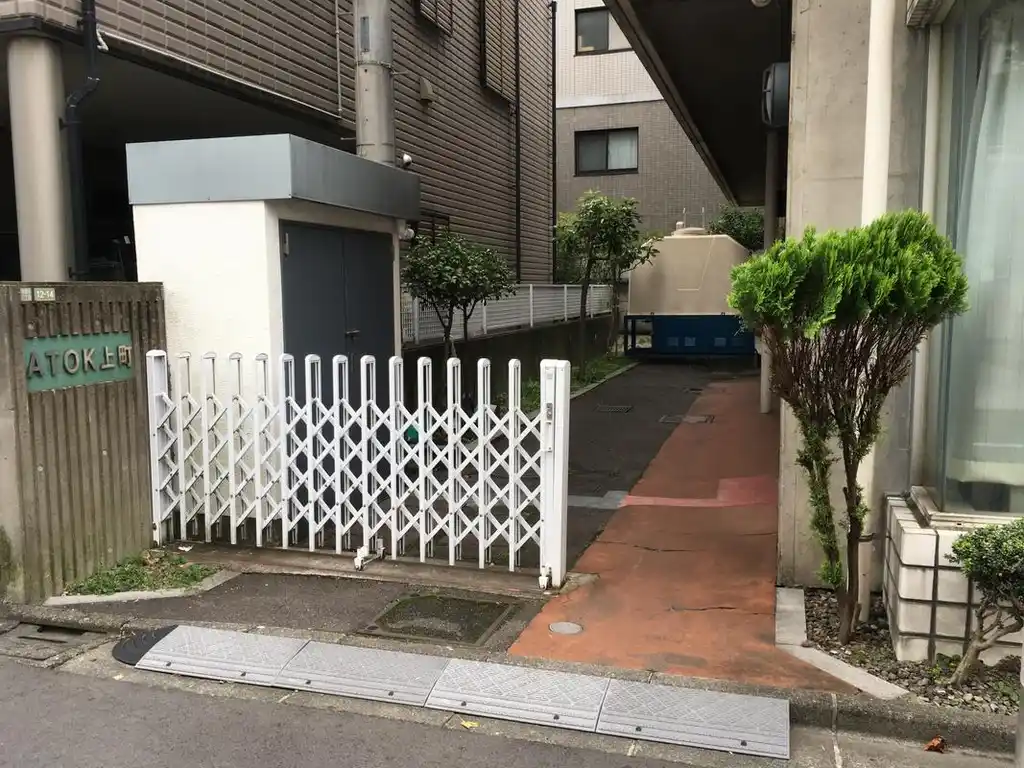 ATOK上町 外観