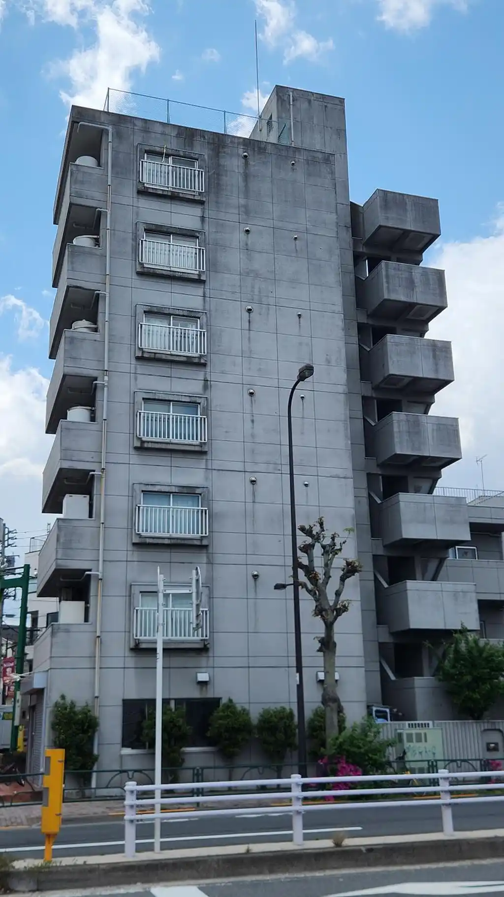 マンション長原 外観