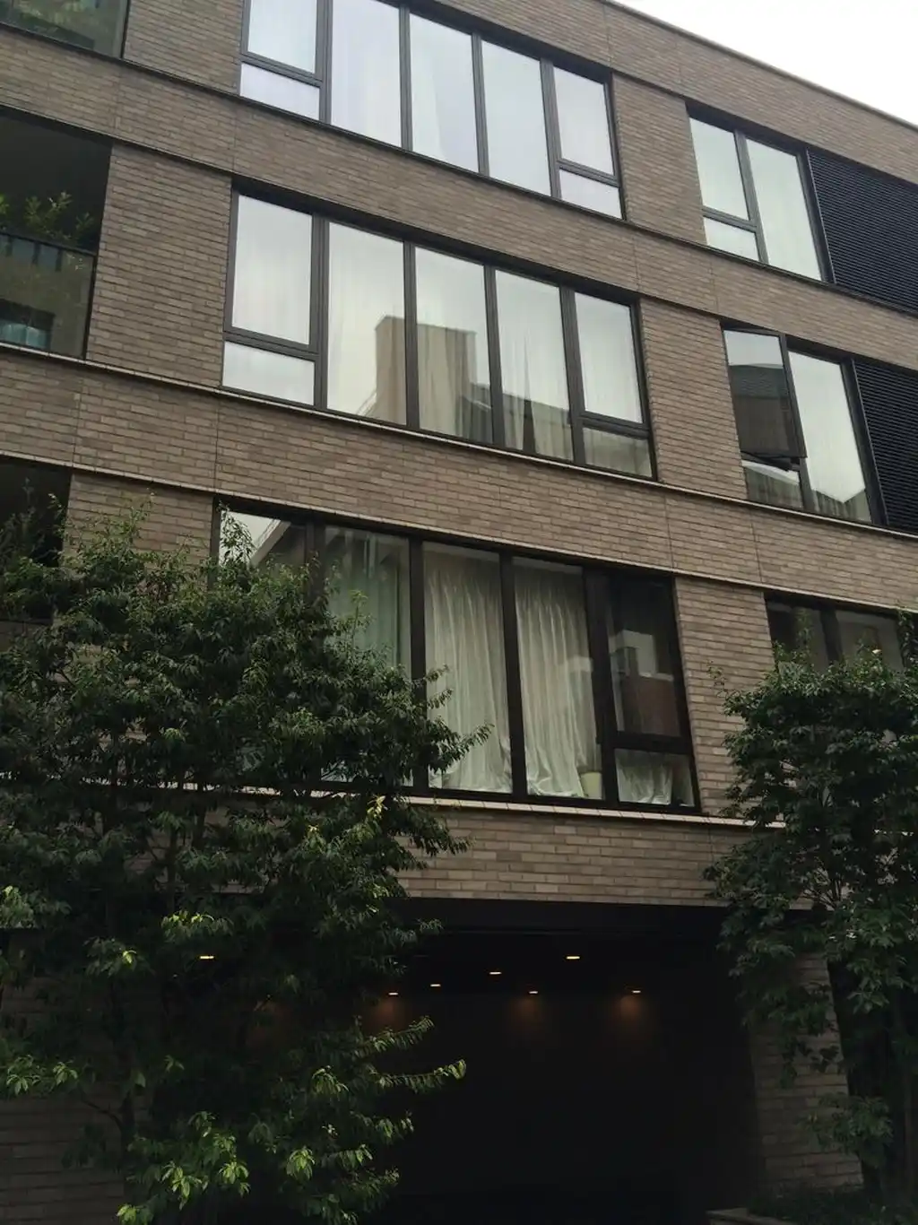 フォレセーヌ赤坂丹後町 外観