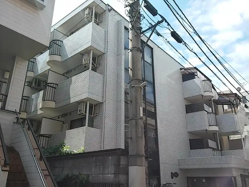ミリオンコート久米川駅前 外観