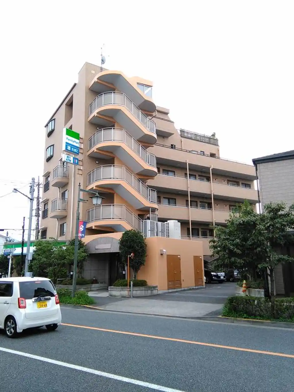 グランドール狛江 外観