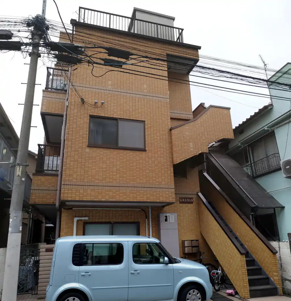 レストヴィラ 外観