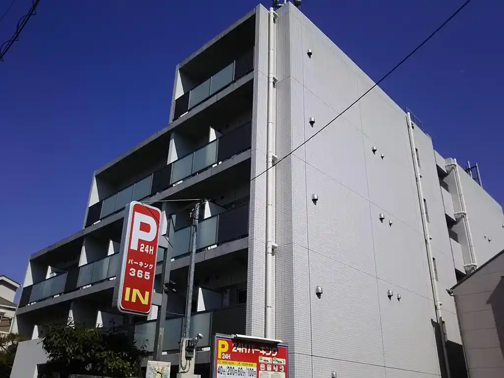 グランドコンシェルジュ新宿北 外観