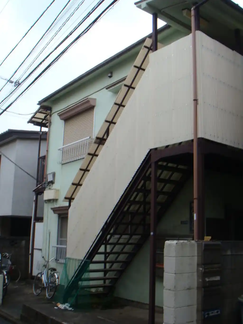 第8まこと荘 外観