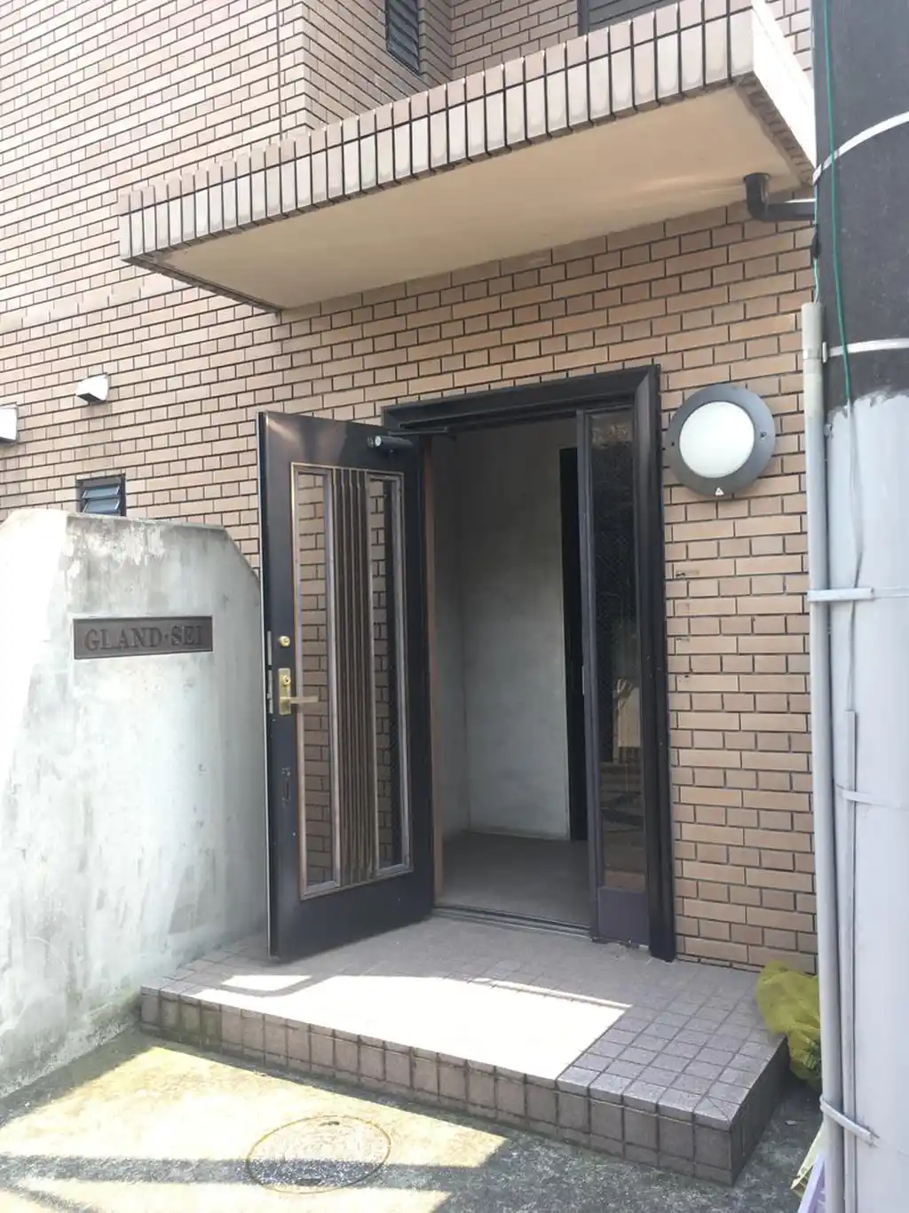 グランドセイ 外観