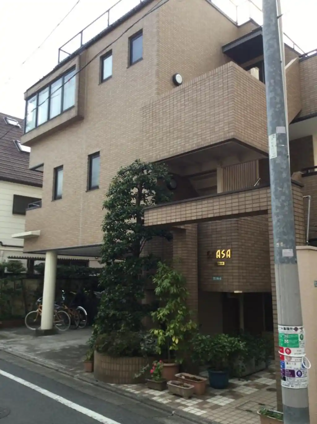 エスカーサ 外観