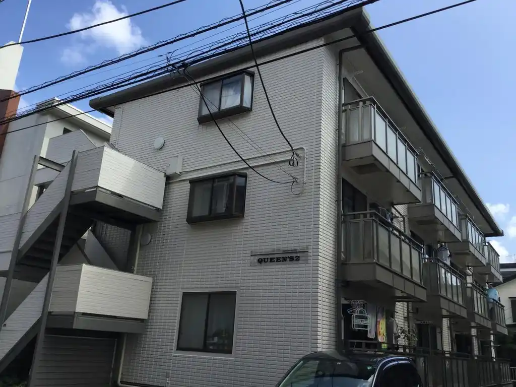 クイーンズ2 外観